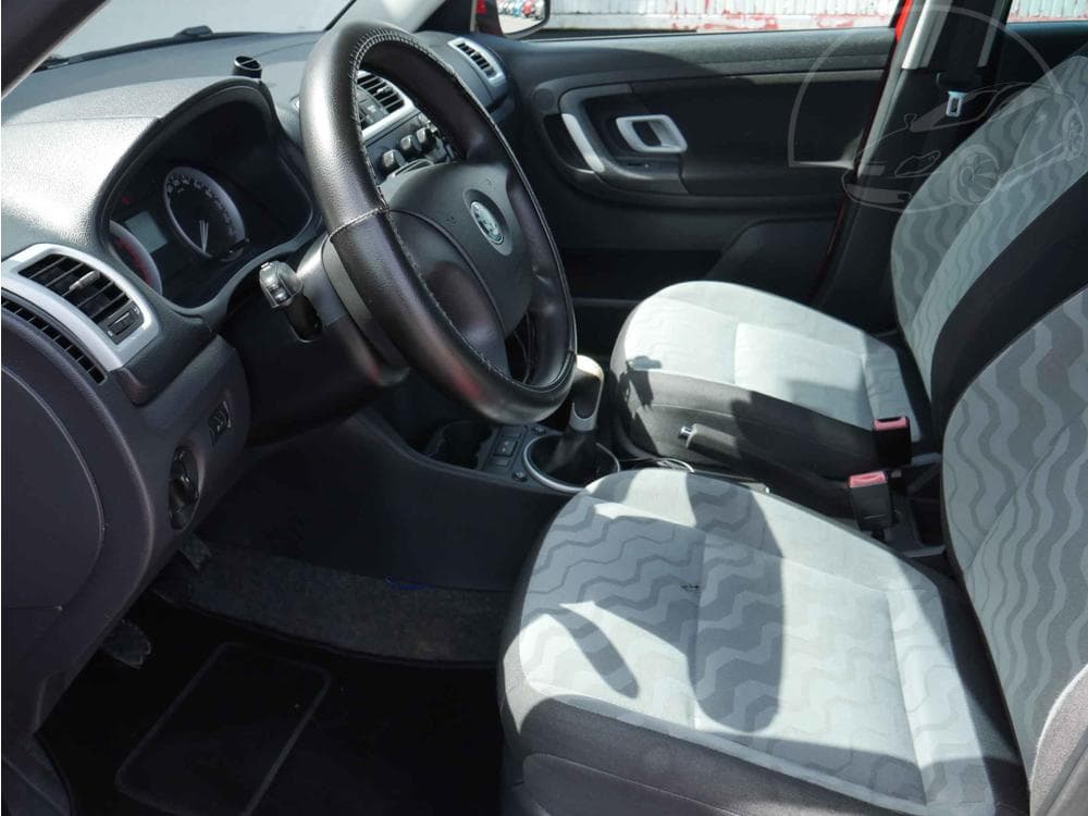 2009 Škoda FABIA - 9