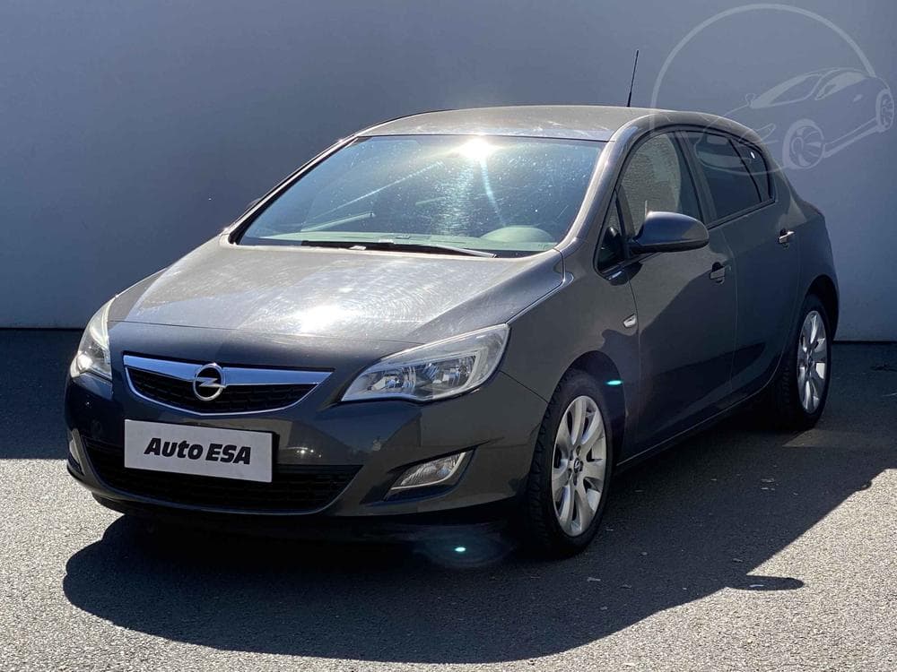 2013 Opel ASTRA - 3