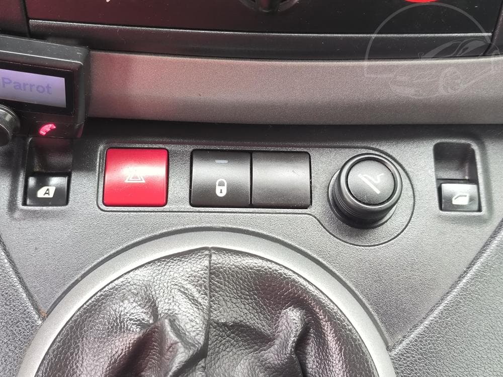 2015 Citroen BERLINGO - 15