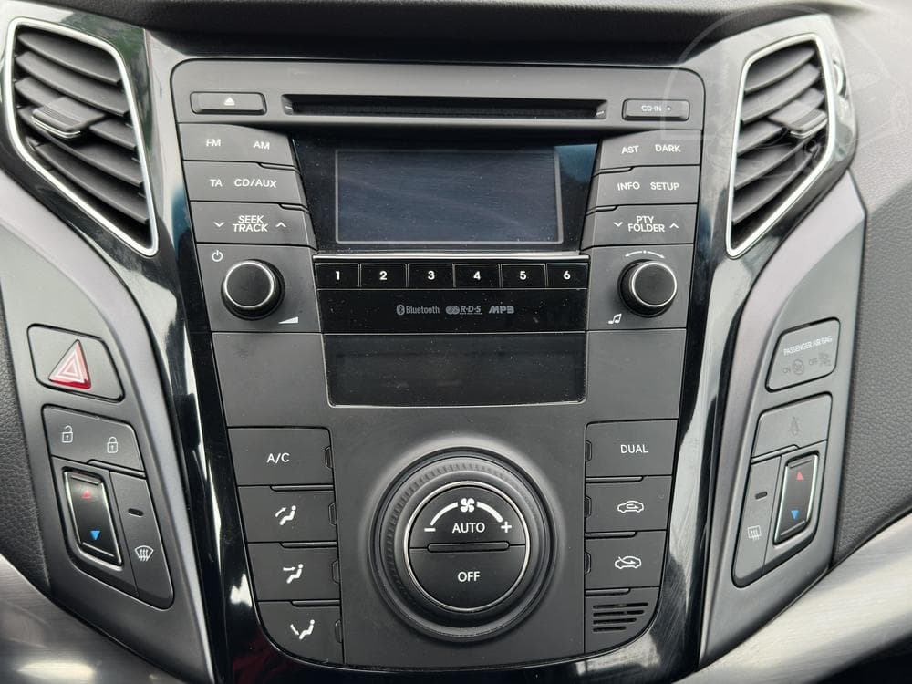 2013 Hyundai i40 - 13