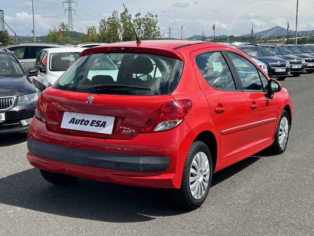 2011 Peugeot 207 - 4