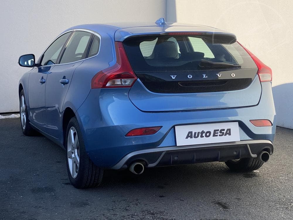 2015 Volvo V40 - 6