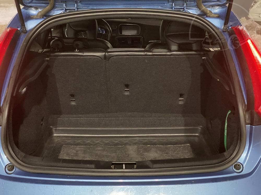 2015 Volvo V40 - 7