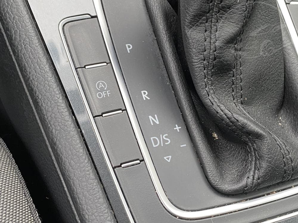 2019 Volkswagen GOLF - 14