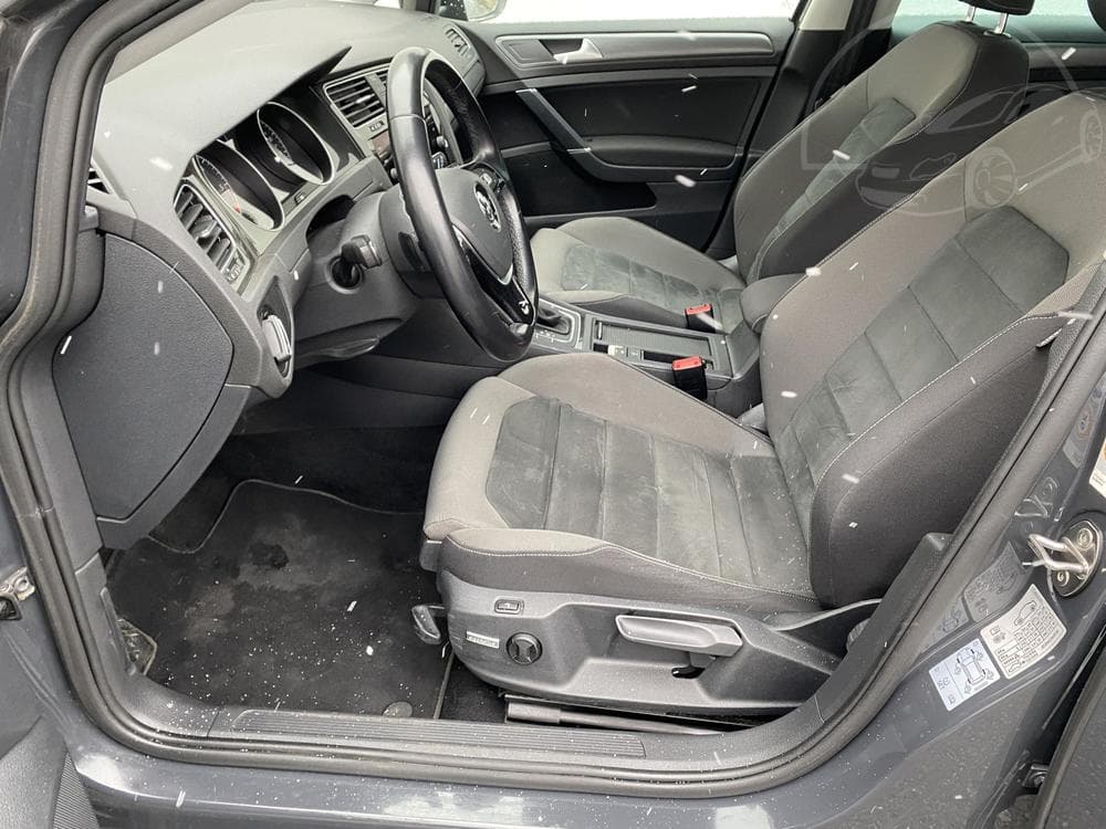 2019 Volkswagen GOLF - 9