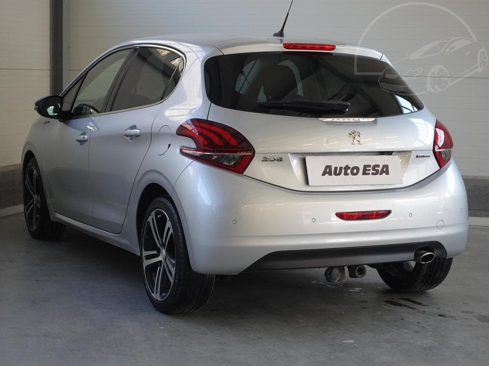 2017 Peugeot 208 - 6