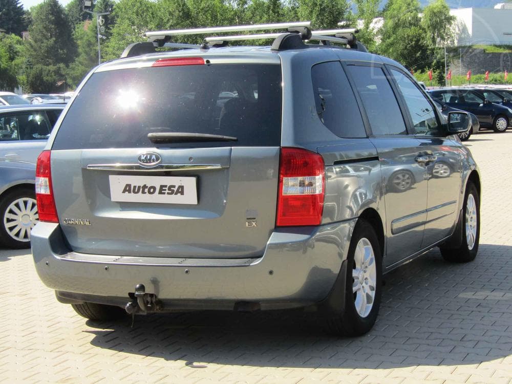 2008 Kia CARNIVAL - 4