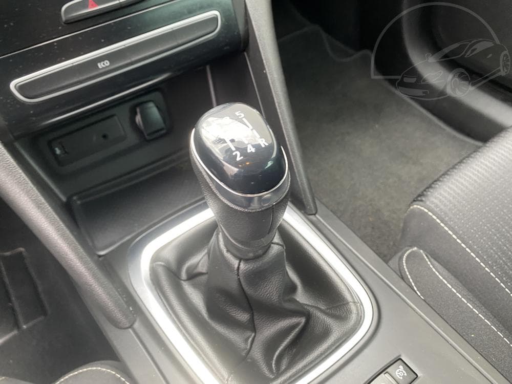 2018 Renault MEGANE - 14