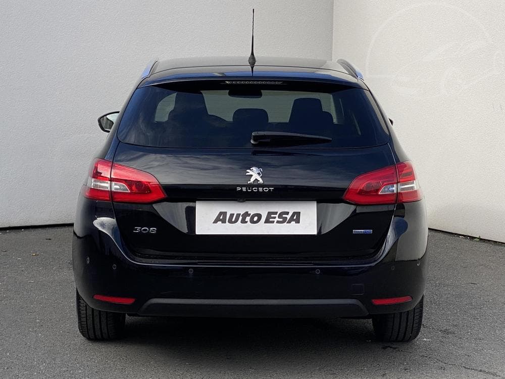 2015 Peugeot 308 - 5