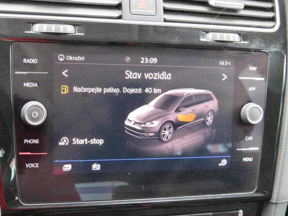 2018 Volkswagen Golf - 20