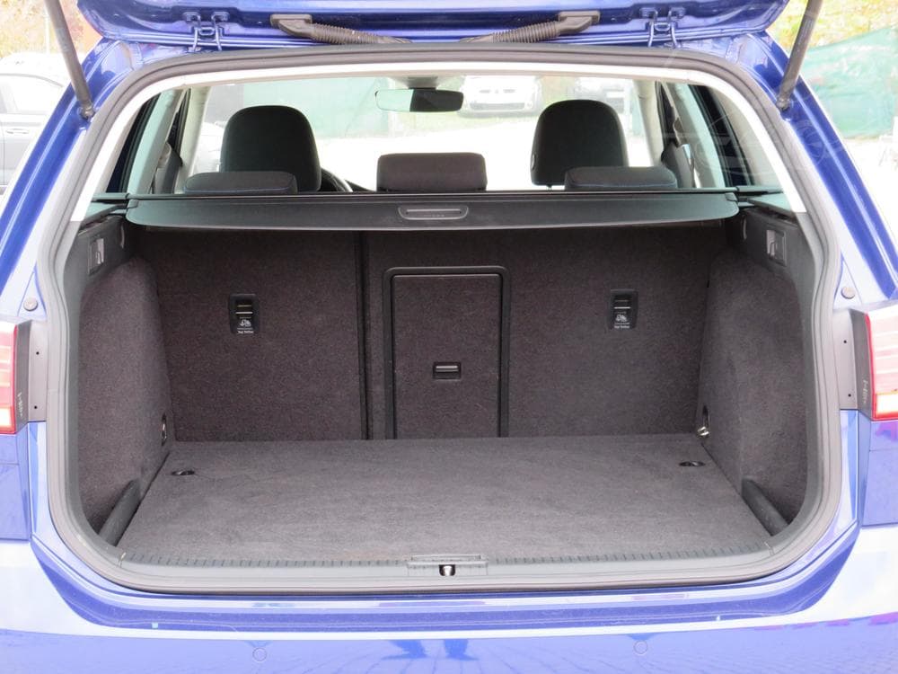 2018 Volkswagen Golf - 7