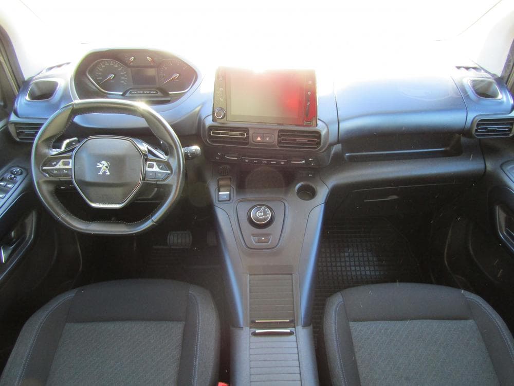 2020 Peugeot Rifter - 8