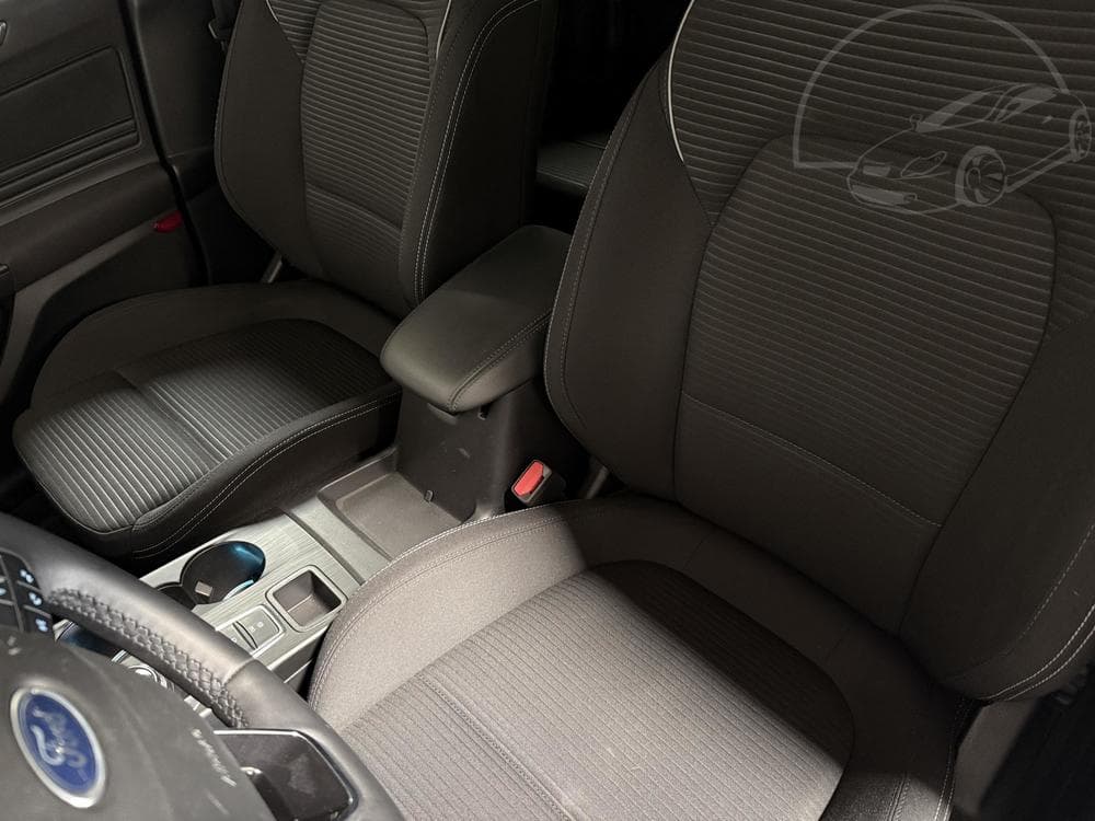 2022 Ford FOCUS - 28