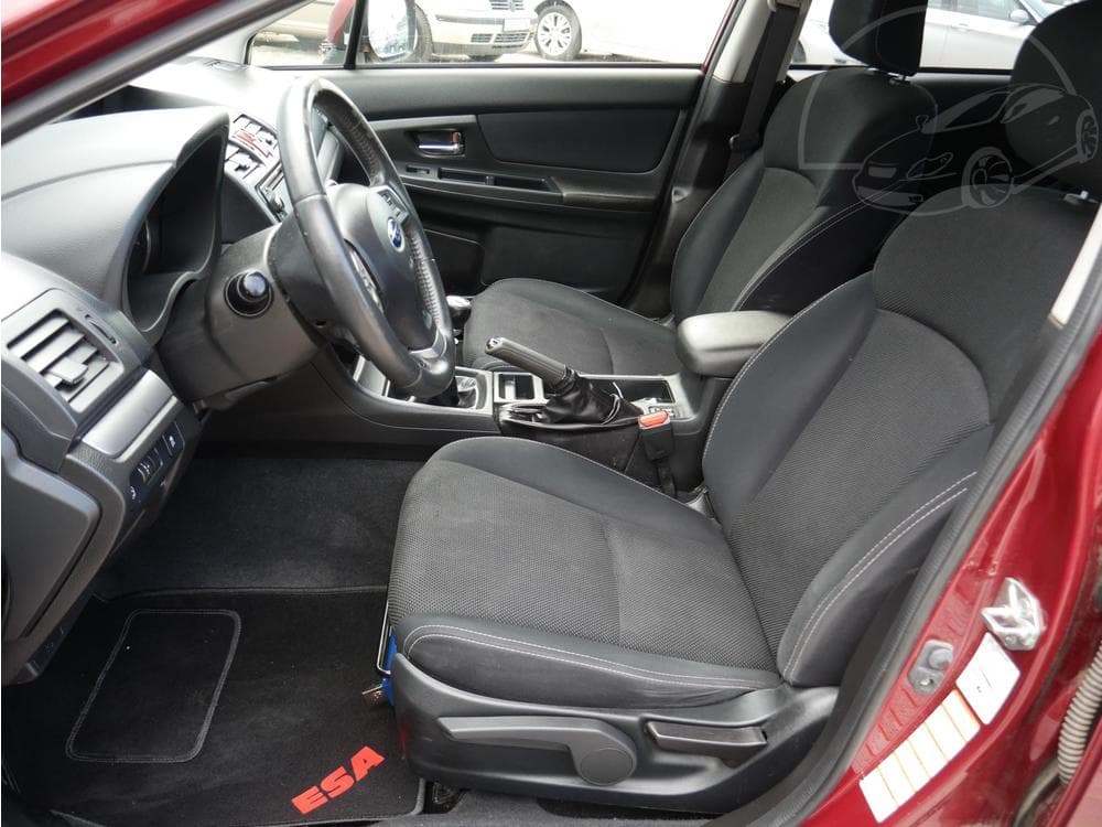 2015 Subaru XV - 9