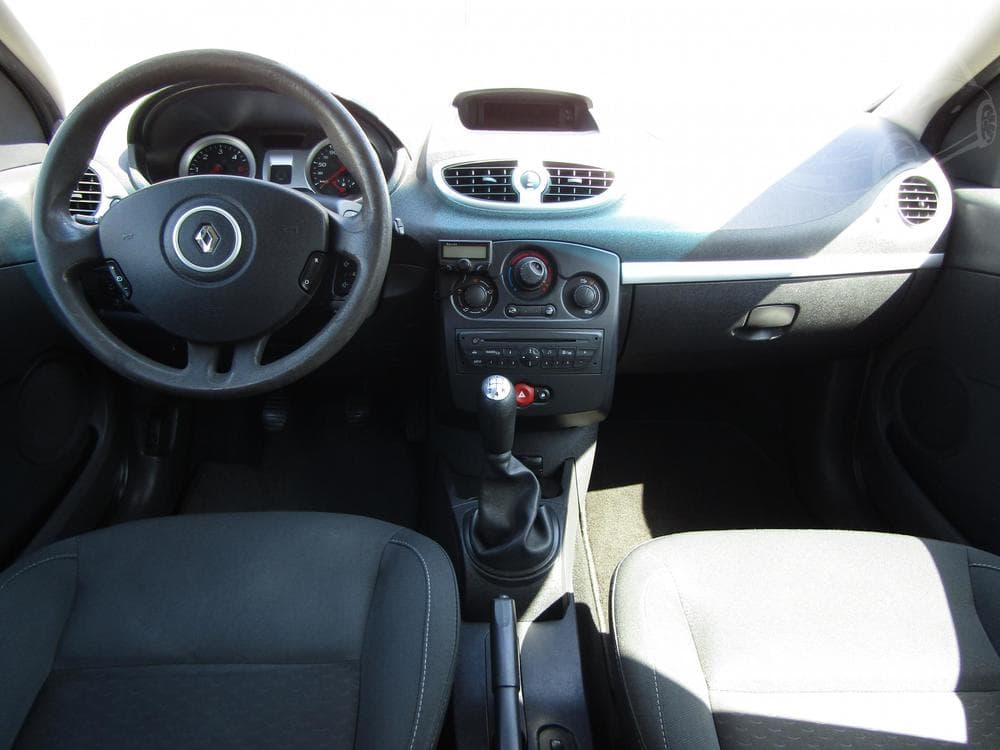 2009 Renault CLIO - 8