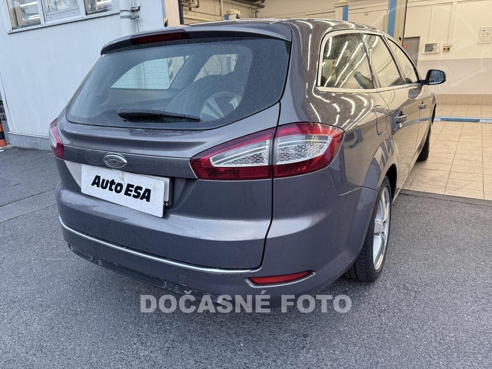 2011 Ford MONDEO - 2