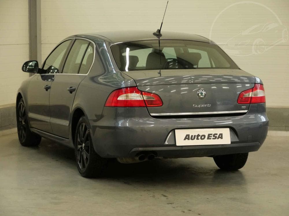 2009 Škoda SUPERB - 6