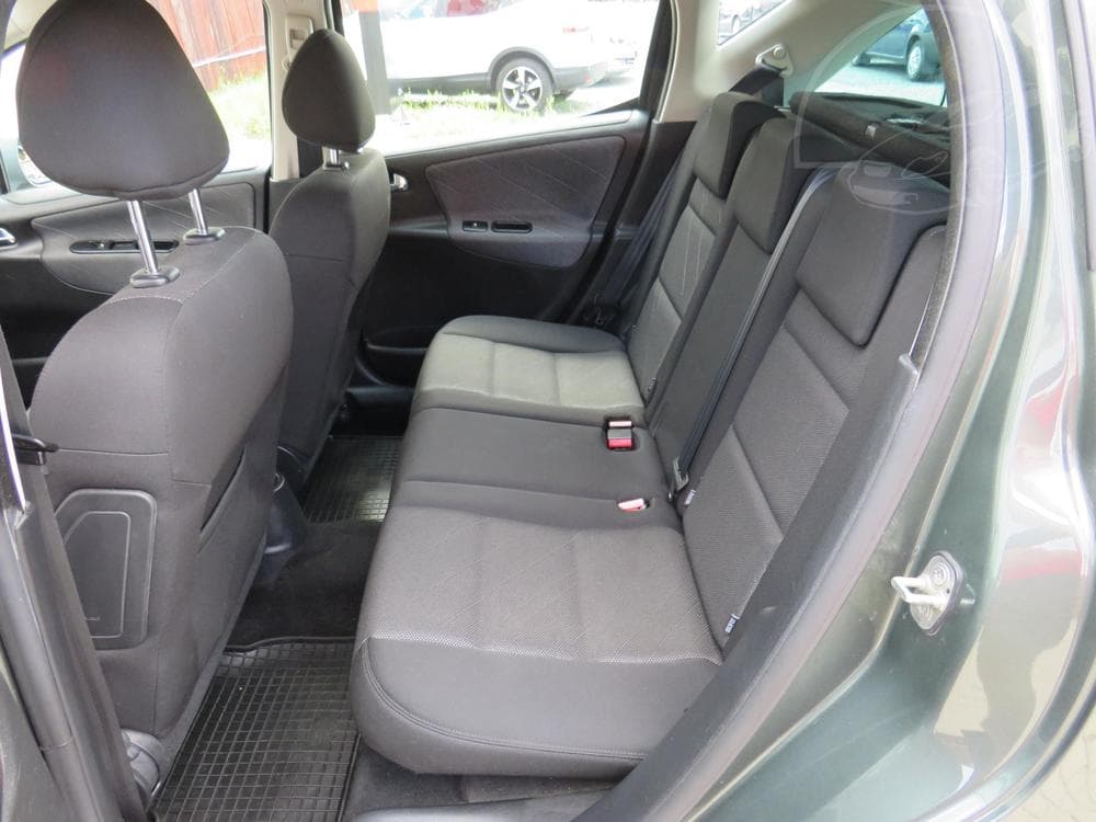 2008 Peugeot 207 - 10