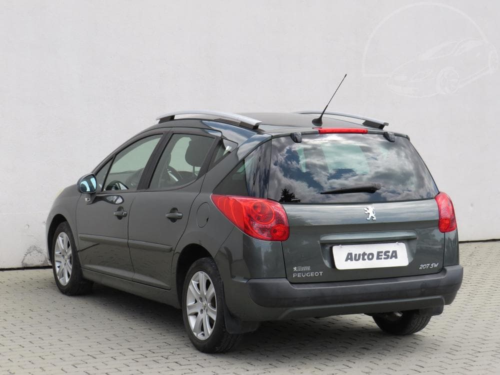 2008 Peugeot 207 - 6