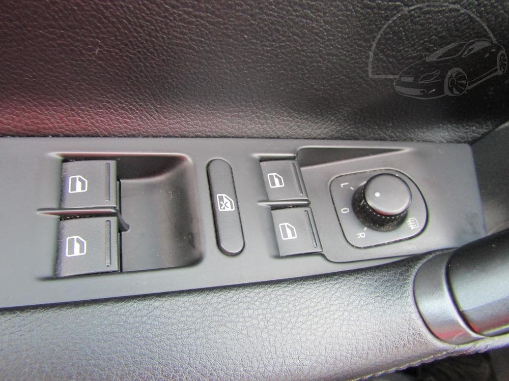 2014 Volkswagen PASSAT - 29