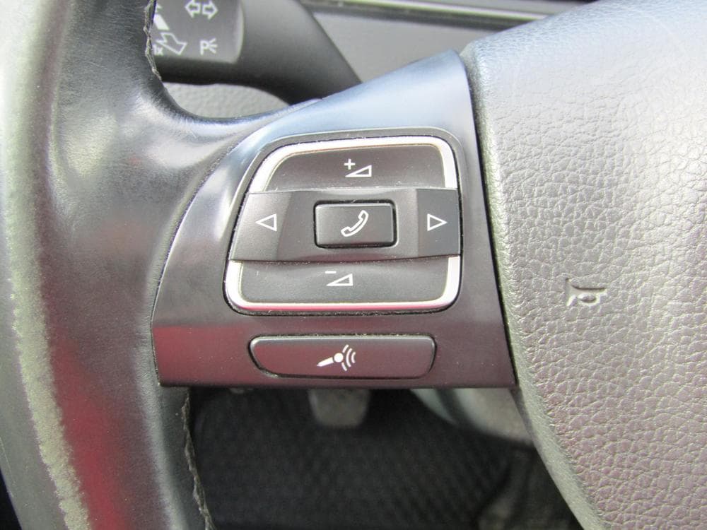 2014 Volkswagen PASSAT - 35
