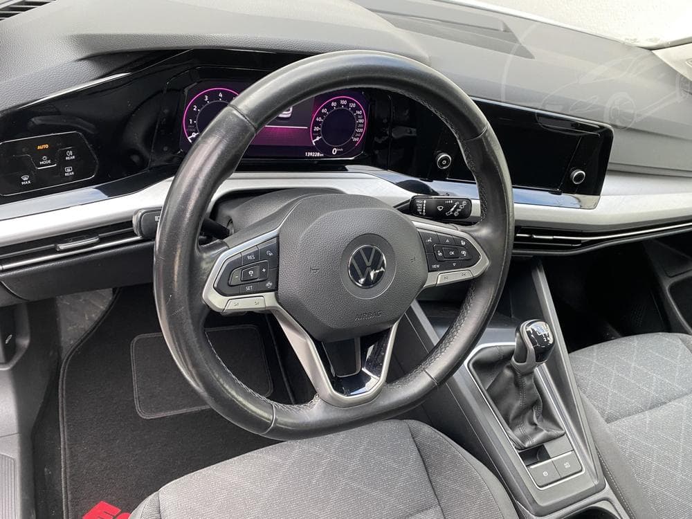 2020 Volkswagen GOLF - 34