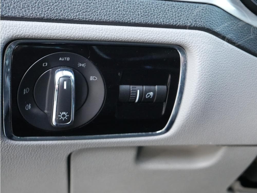 2013 Škoda SUPERB - 14
