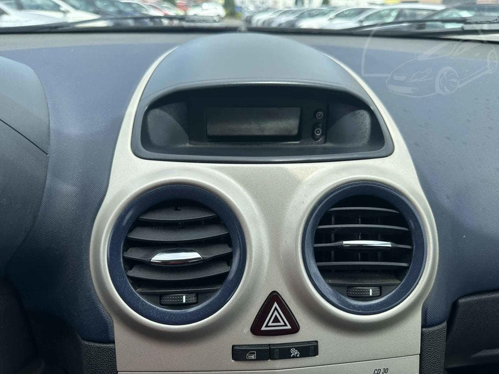 2007 Opel CORSA - 11