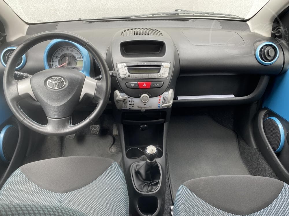 2014 Toyota AYGO - 22