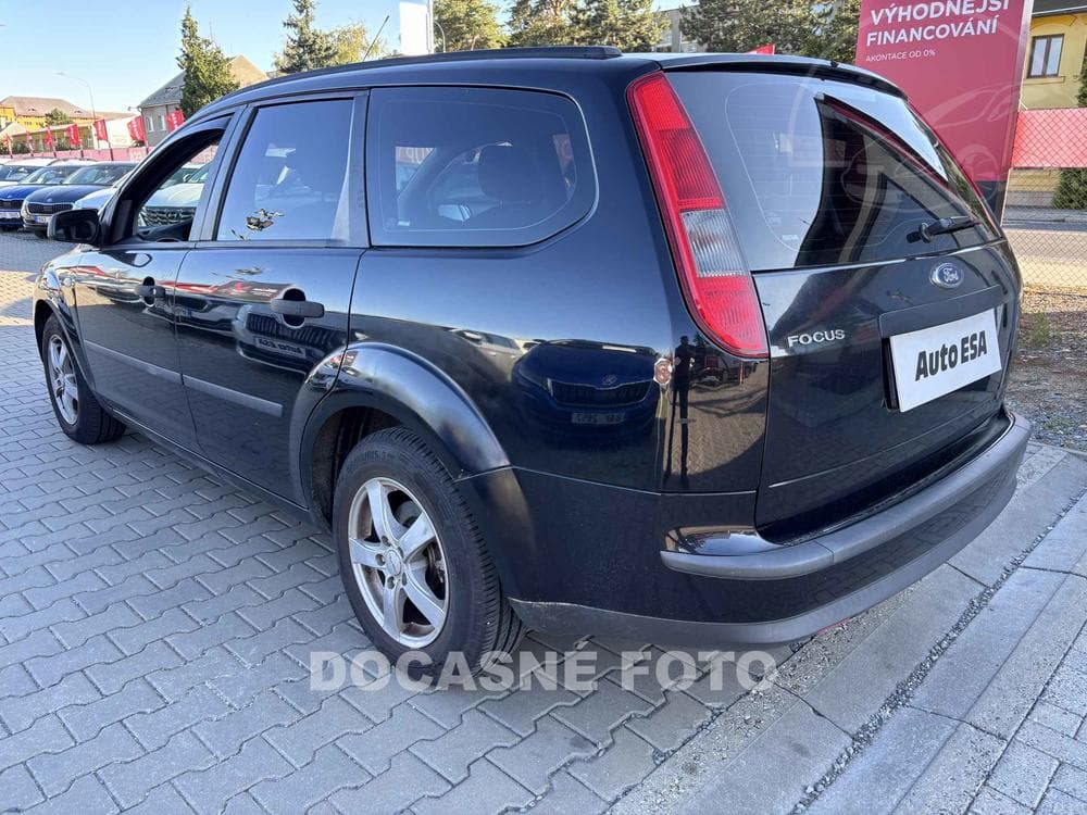 2006 Ford FOCUS - 2