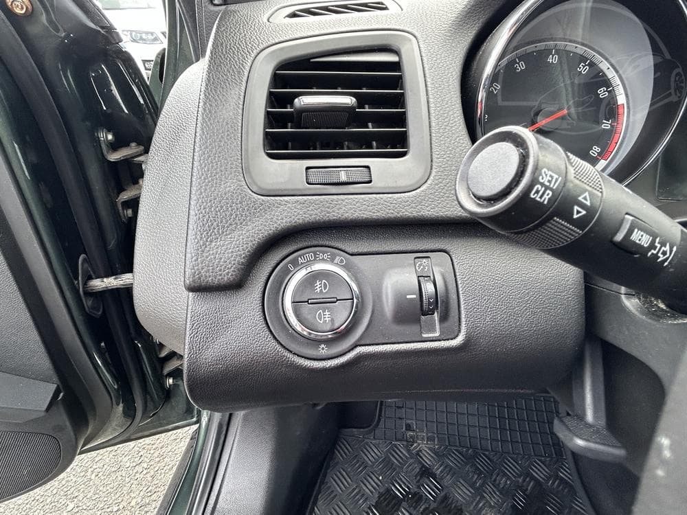 2009 Opel INSIGNIA - 13