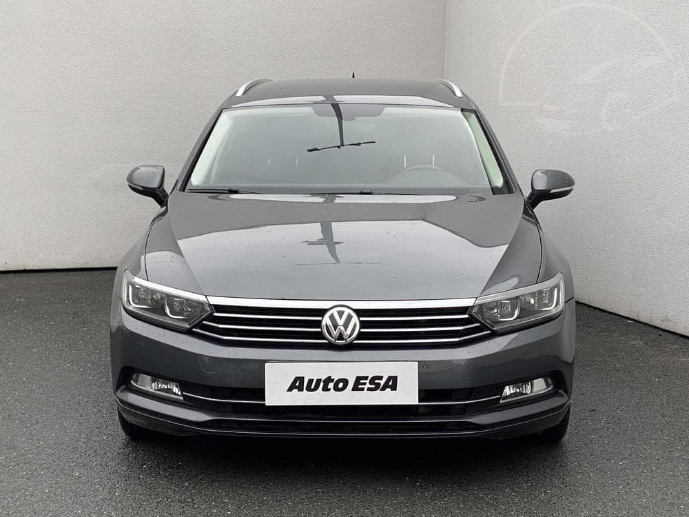 2015 Volkswagen PASSAT - 2