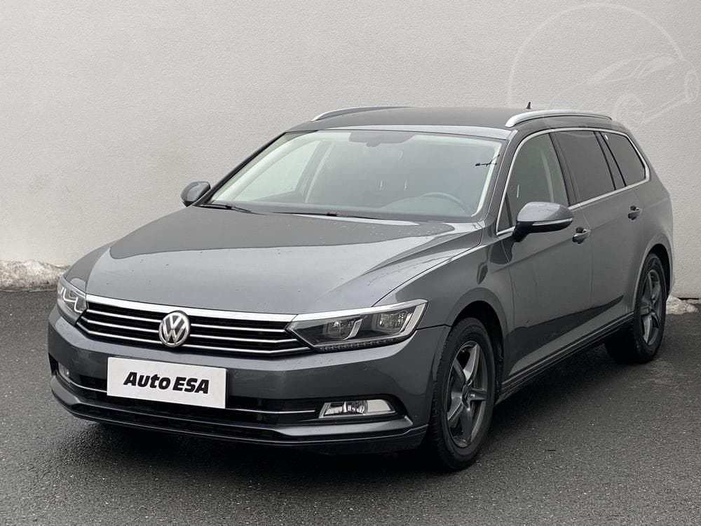 2015 Volkswagen PASSAT - 3