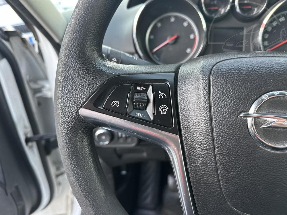 2014 Opel ZAFIRA - 12