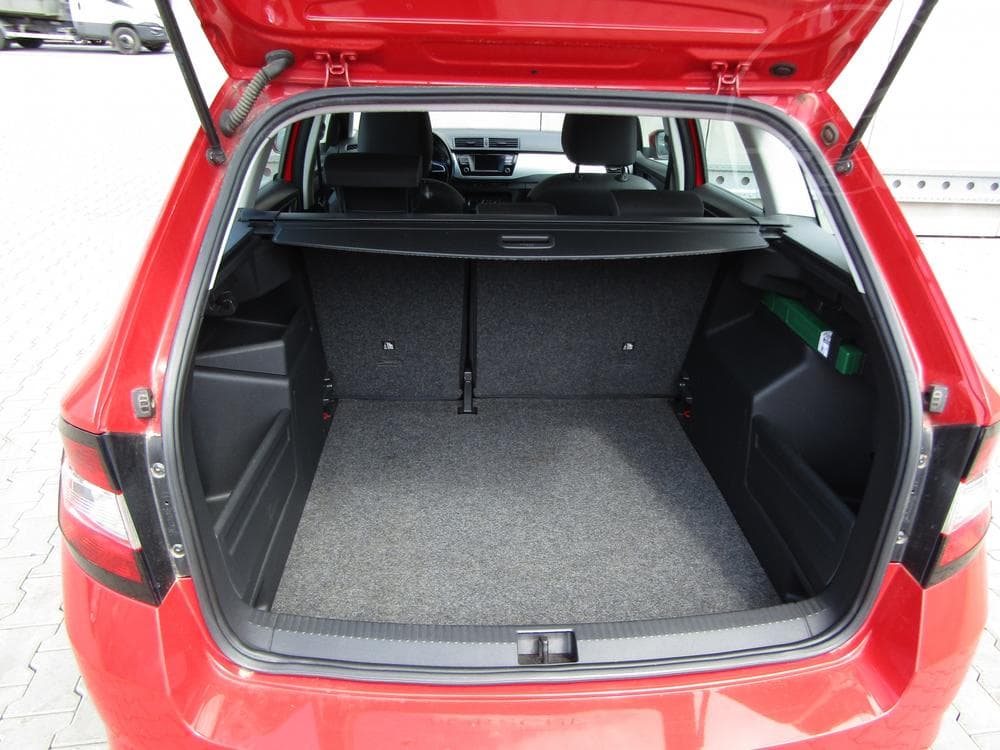 2015 Škoda FABIA - 13