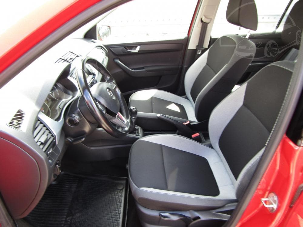 2015 Škoda FABIA - 17