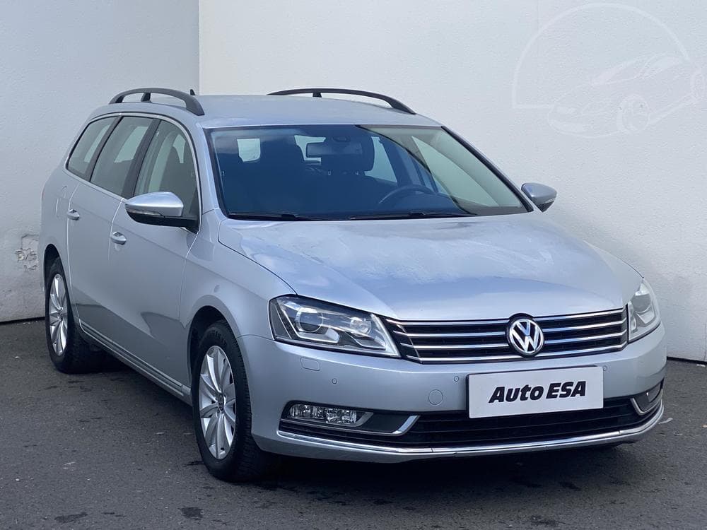 2012 Volkswagen PASSAT