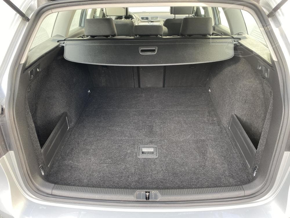 2012 Volkswagen PASSAT - 7