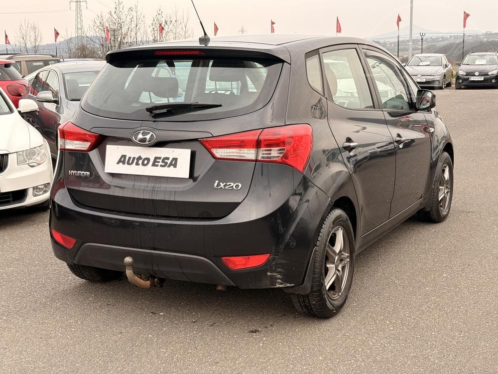2011 Hyundai i20 - 6