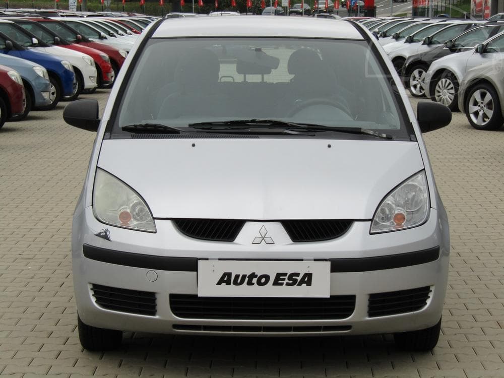 2004 Mitsubishi COLT - 2