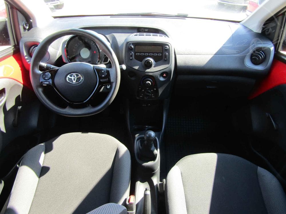 2020 Toyota AYGO - 8