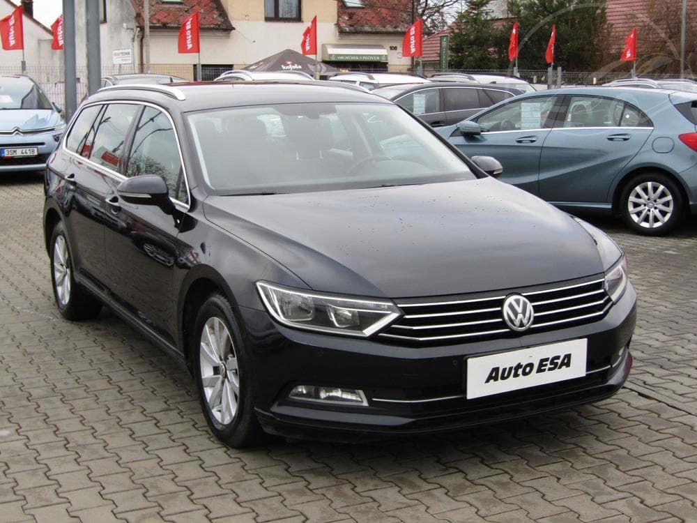 2016 Volkswagen PASSAT