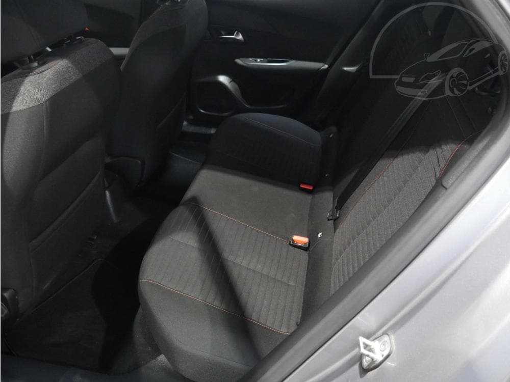 2020 Peugeot 2008 - 19