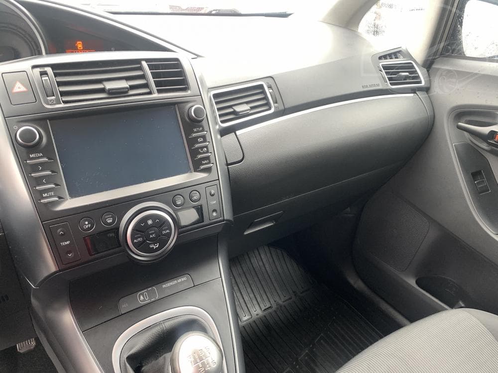 2016 Toyota Verso - 14