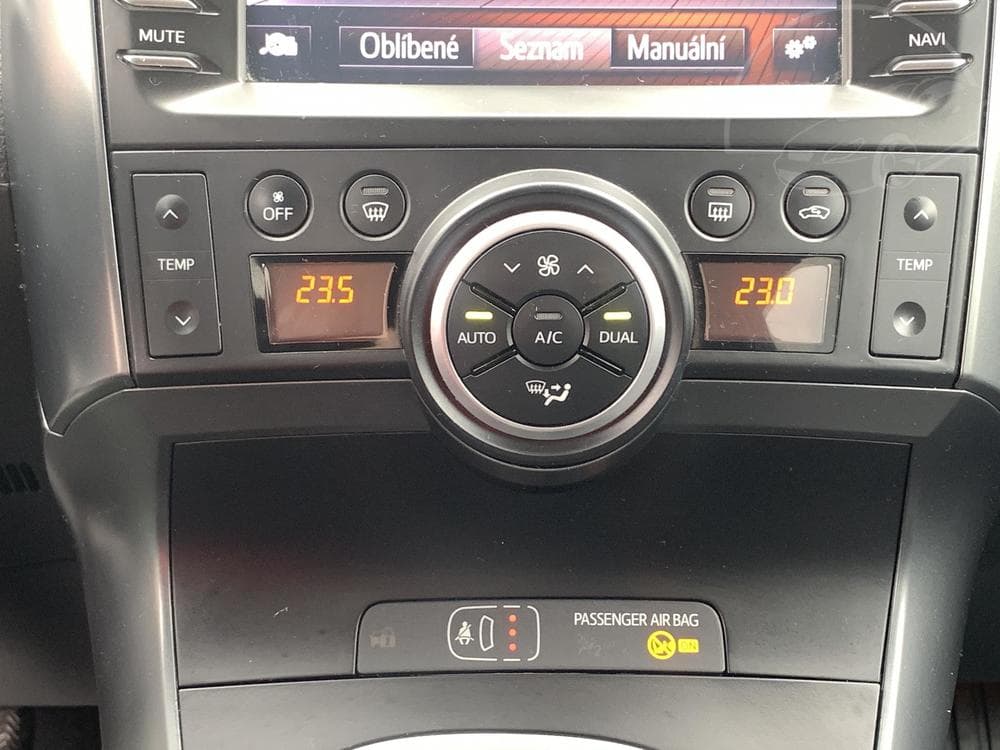 2016 Toyota Verso - 16