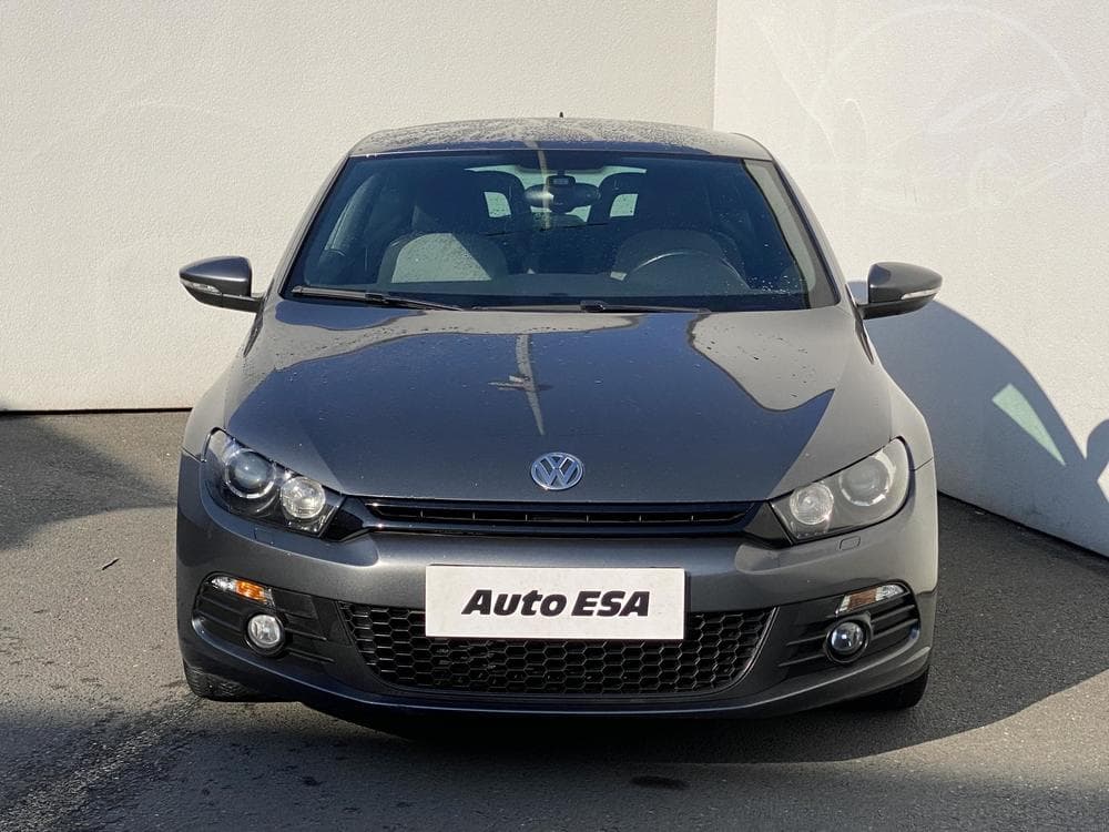 2013 Volkswagen Scirocco - 2