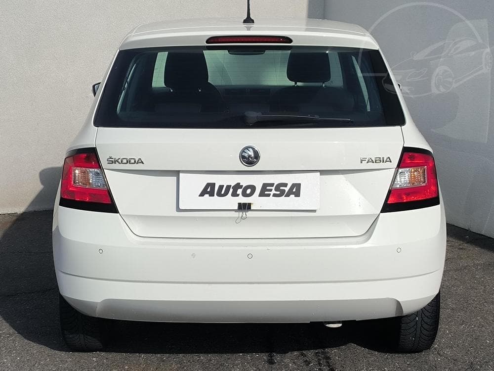 2016 Škoda FABIA - 9