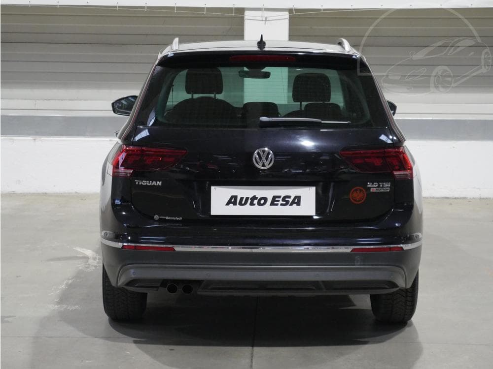2017 Volkswagen TIGUAN - 9