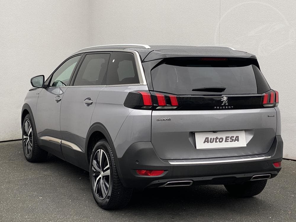 2018 Peugeot 5008 - 16
