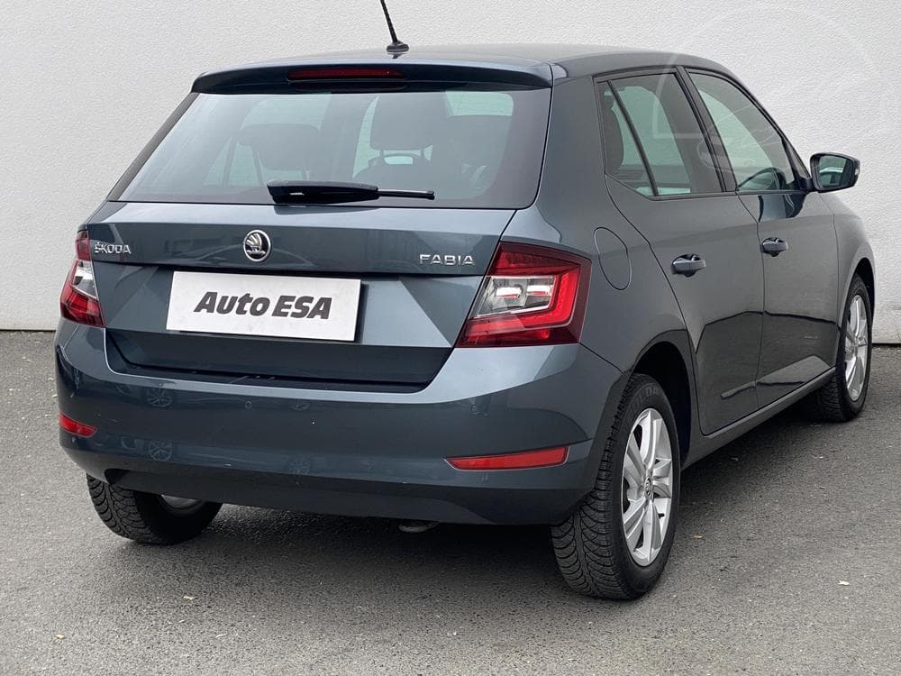 2019 Škoda FABIA - 10